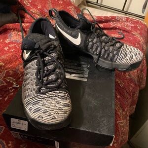 Nike Black Mesh Sneakers